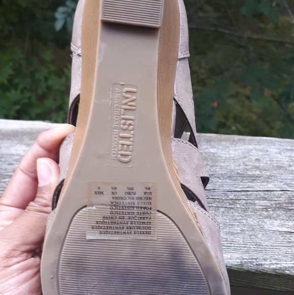 Dusty brown kenneth cole unlisted shoes - Picture 3 of 3